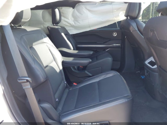 Продажа на аукционе авто 2025 Lincoln Navigator Reserve, vin: 5LMJJ2LGXSEL01265, номер лота: 45429833