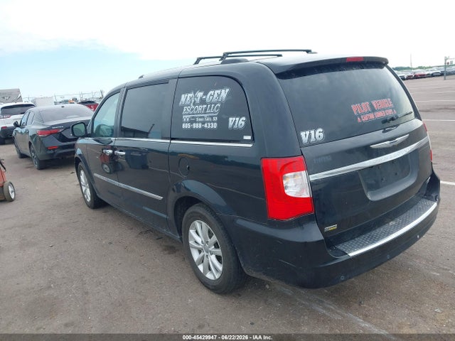 45429947 :رقم المزاد ، 2C4RC1GG4GR308179 vin ، 2016 Chrysler Town & Country Limited Platinum مزاد بيع