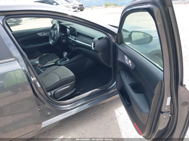 3KPF24AD7RE768477 KIA Forte Lxs