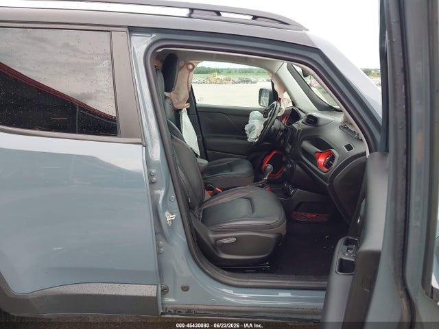 Jeep Renegade Trailhawk 4x4 2018 ZACCJBCB2JPH00987 Image 5