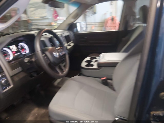 Продаж на аукціоні авто 2019 Ram 1500 Classic Tradesman  4x4 5'7 Box, vin: 1C6RR7KG2KS626132, номер лоту: 45430142
