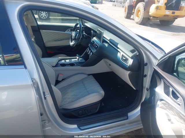 Продажа на аукционе авто 2019 Genesis G70 2.0t Advanced, vin: KMTG44LA2KU025137, номер лота: 45430145