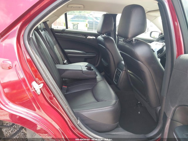 Продажа на аукционе авто 2023 Chrysler 300 Touring L, vin: 2C3CCADG6PH652634, номер лота: 45430164