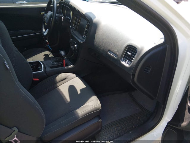 45430171 :رقم المزاد ، 2C3CDXHG6GH286071 vin ، 2016 Dodge Charger Sxt مزاد بيع