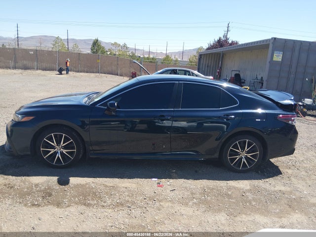 4T1G11BK4MU023338 Toyota Camry Se Awd