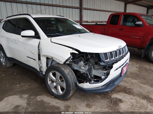 Jeep Compass Latitude 4x4 2019 3C4NJDBB9KT849140 Image 6