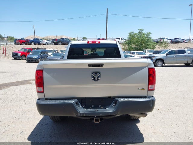 1C6RR6FG6HS764981 RAM 1500 Tradesman 4x2 6&#039;4 Box