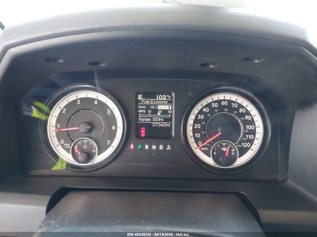 1C6RR6FG6HS764981 RAM 1500 Tradesman 4x2 6&#039;4 Box