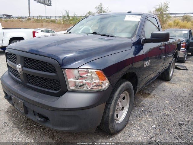 45430267 :رقم المزاد ، 3C6JR7DG1JG238552 vin ، 2018 Ram 1500 Tradesman  4x4 8' Box مزاد بيع