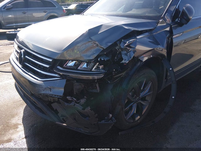 2023 Volkswagen Tiguan 2.0t Se მანქანა იყიდება აუქციონზე, vin: 3VVNB7AX6PM128420, აუქციონის ნომერი: 45430278