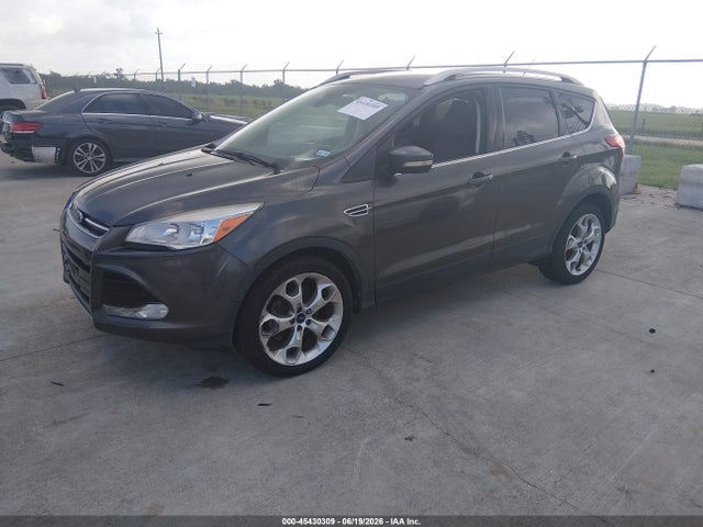 Ford Escape Titanium 2015 1FMCU0J90FUC88131 Image 2