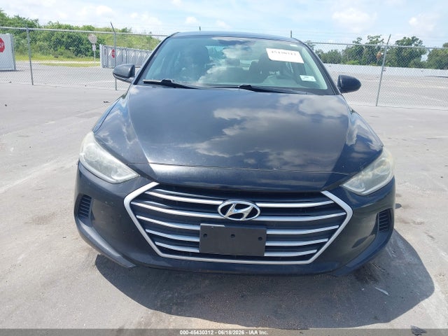 Auction sale of the 2017 Hyundai Elantra Se, vin: KMHD84LF6HU381158, lot number: 45430312