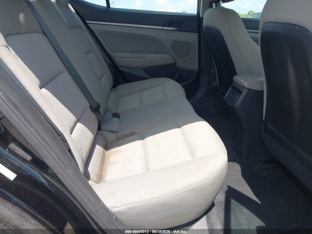 Auction sale of the 2017 Hyundai Elantra Se, vin: KMHD84LF6HU381158, lot number: 45430312