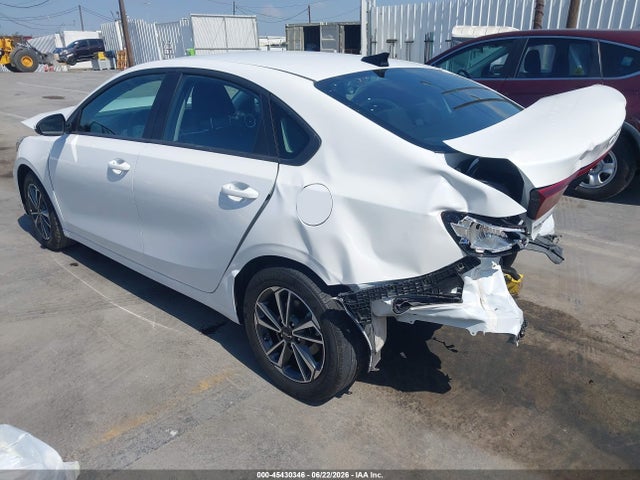 KIA Forte Lxs 2024 3KPF24AD7RE798773 Image 3
