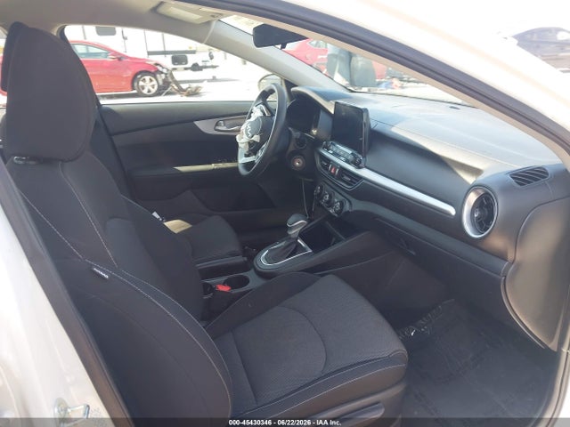 KIA Forte Lxs 2024 3KPF24AD7RE798773 Image 5