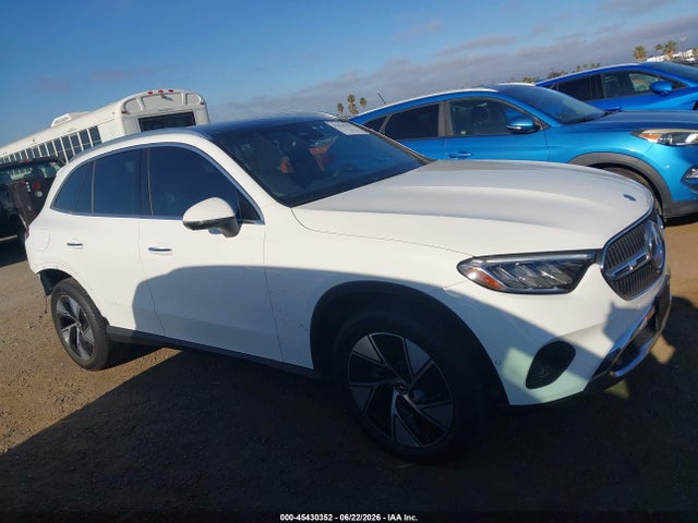 2024 Mercedes-benz Glc 300 4matic Suv მანქანა იყიდება აუქციონზე, vin: W1NKM4HBXRF073521, აუქციონის ნომერი: 45430352