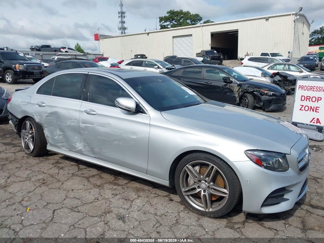 45430358 :رقم المزاد ، WDDZF4JB1HA058871 vin ، 2017 Mercedes-benz E 300 مزاد بيع