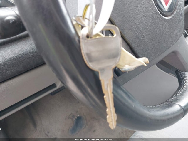 2004 Saturn Vue V6 მანქანა იყიდება აუქციონზე, vin: 5GZCZ53464S898059, აუქციონის ნომერი: 45430426