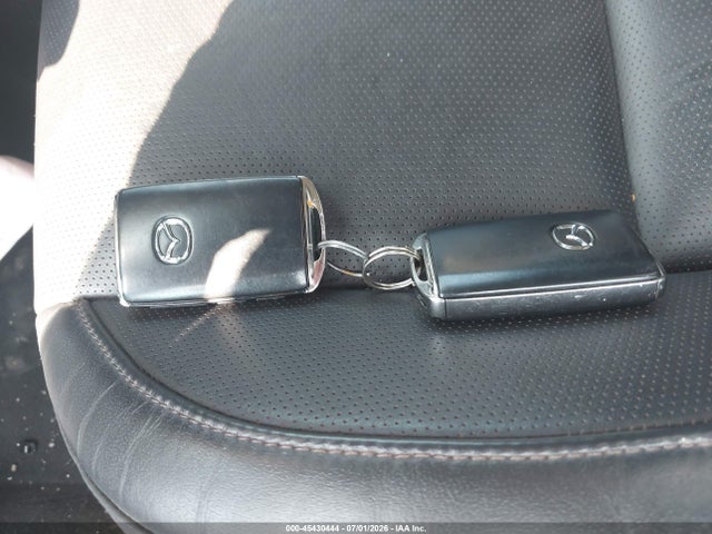 Продажа на аукционе авто 2023 Mazda Cx-30 2.5 S Premium, vin: 3MVDMBDM7PM505859, номер лота: 45430444