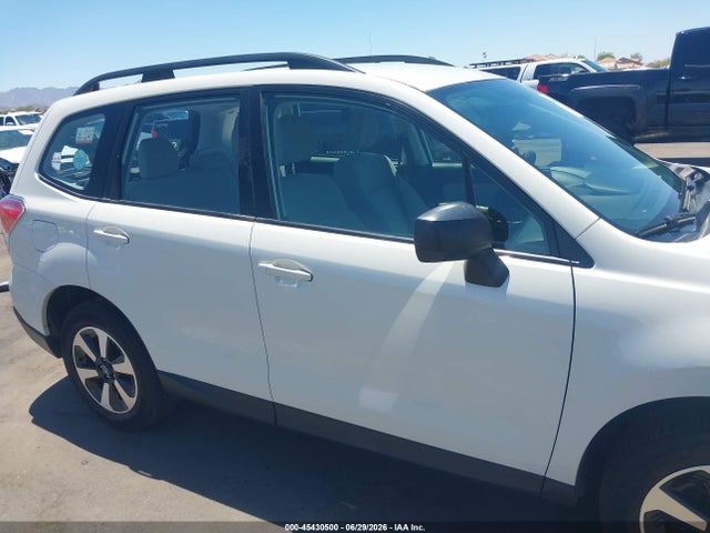 Subaru Forester 2.5i 2018 JF2SJABC7JH604068 Image 13