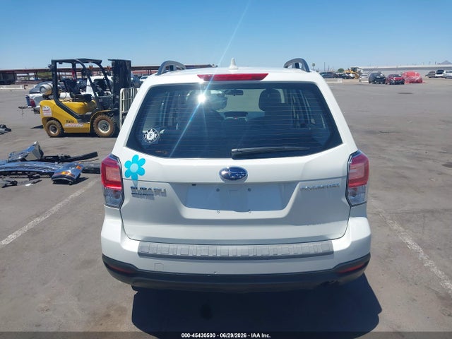 Subaru Forester 2.5i 2018 JF2SJABC7JH604068 Image 16