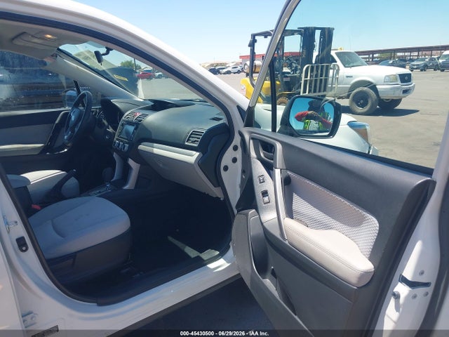 Subaru Forester 2.5i 2018 JF2SJABC7JH604068 Image 5