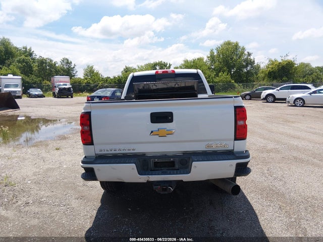 Auction sale of the 2018 Chevrolet Silverado 2500hd High Country, vin: 1GC1KXEY9JF288525, lot number: 45430533