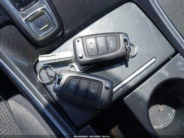 5NMS1DAJ5MH370709 Hyundai Santa Fe Se
