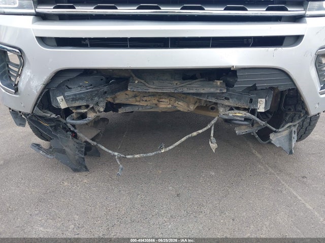 Ford Expedition Max Limited 2019 1FMJK2AT0KEA16445 Image 17