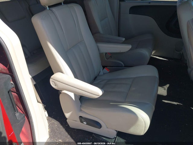 2013 Chrysler Town & Country Touring-l მანქანა იყიდება აუქციონზე, vin: 2C4RC1CG0DR614717, აუქციონის ნომერი: 45430587
