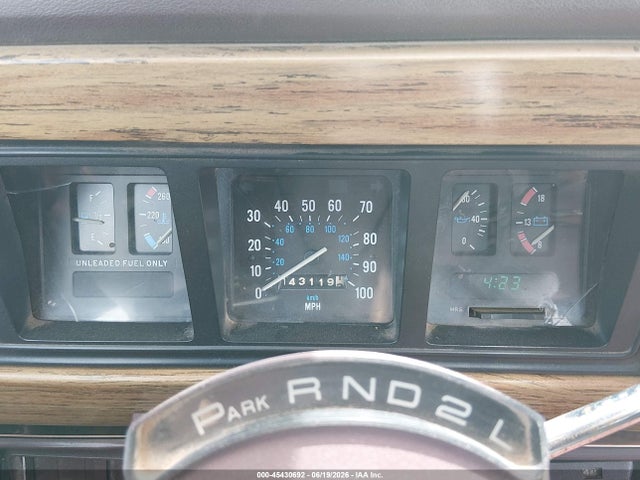 45430692 :رقم المزاد ، 1J4GS5875KP100302 vin ، 1989 Jeep Grand Wagoneer مزاد بيع