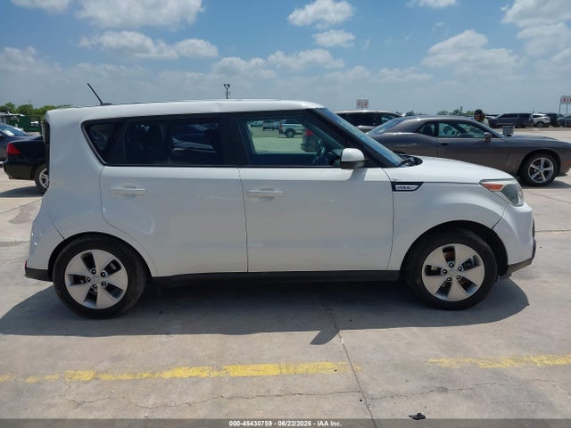 KIA Soul 2016 KNDJN2A26G7856860 Image 13