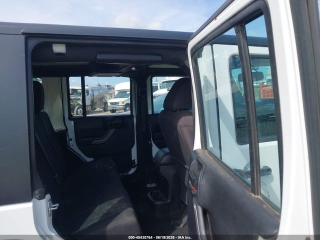 45430764 :رقم المزاد ، 1C4BJWKG5FL652106 vin ، 2015 Jeep Wrangler Unlimited Sport Rhd مزاد بيع