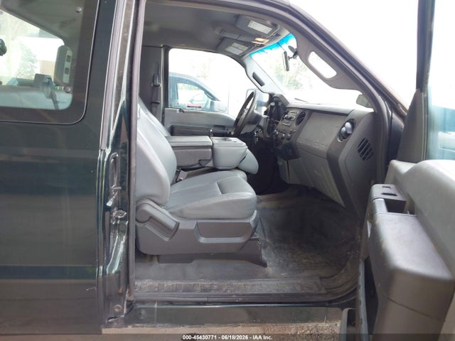Продаж на аукціоні авто 2013 Ford F-350 Chassis Lariat/xl/xlt, vin: 1FD8X3H60DEB79847, номер лоту: 45430771