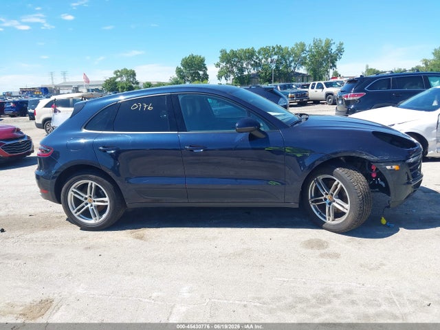 45430776 :رقم المزاد ، WP1AA2A52HLB02979 vin ، 2017 Porsche Macan مزاد بيع