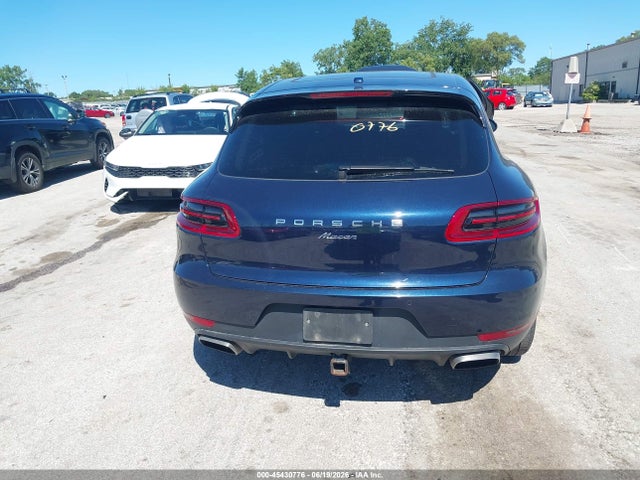 45430776 :رقم المزاد ، WP1AA2A52HLB02979 vin ، 2017 Porsche Macan مزاد بيع