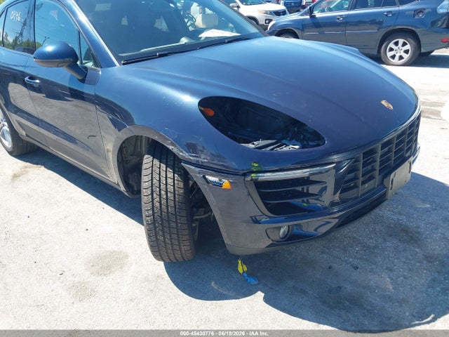 45430776 :رقم المزاد ، WP1AA2A52HLB02979 vin ، 2017 Porsche Macan مزاد بيع