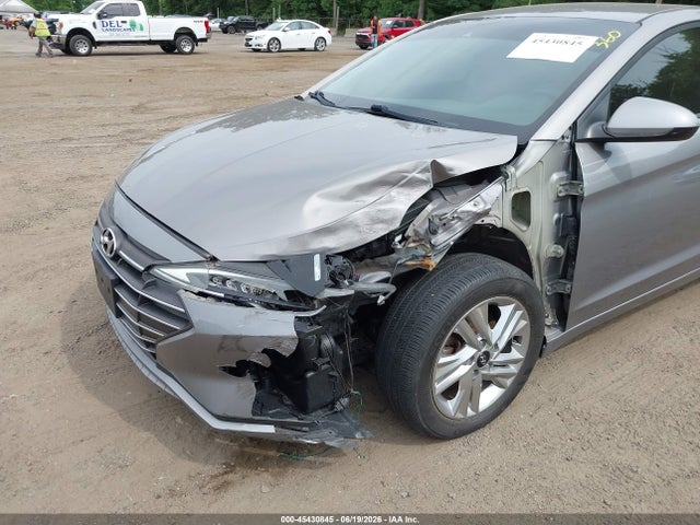 Продажа на аукционе авто 2020 Hyundai Elantra Sel, vin: KMHD84LF4LU904203, номер лота: 45430845