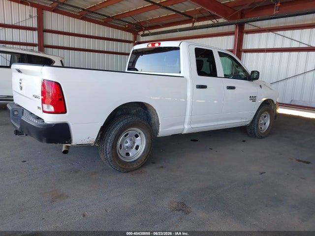 1C6RR7FG4KS679098 RAM 1500 Classic Tradesman 4x4 6&#039;4 Box