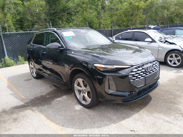 Продажа на аукционе авто 2025 Audi All-new Q5 Premium Plus Tfsi Quattro S Tronic, vin: WA12AAGU2S2031367, номер лота: 45430879