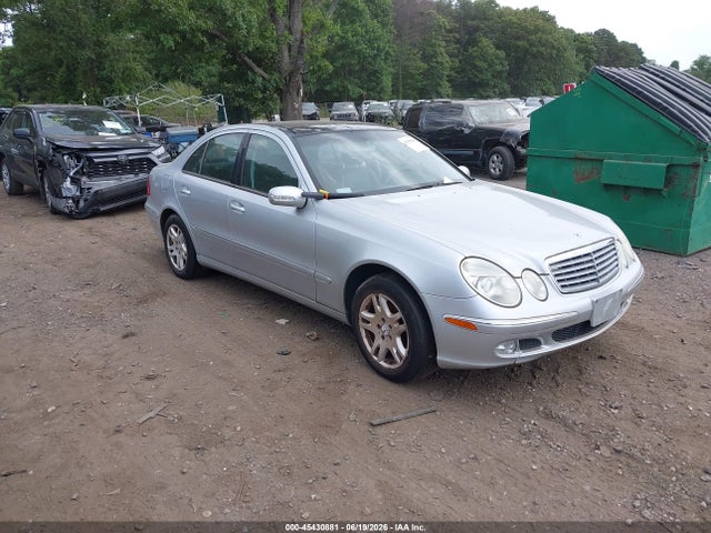 45430881 :رقم المزاد ، WDBUF65J74A443541 vin ، 2004 Mercedes-benz E 320 مزاد بيع