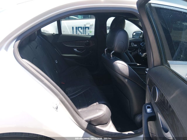 55SWF4JB5FU079187 Mercedes-Benz C 300 Sport
