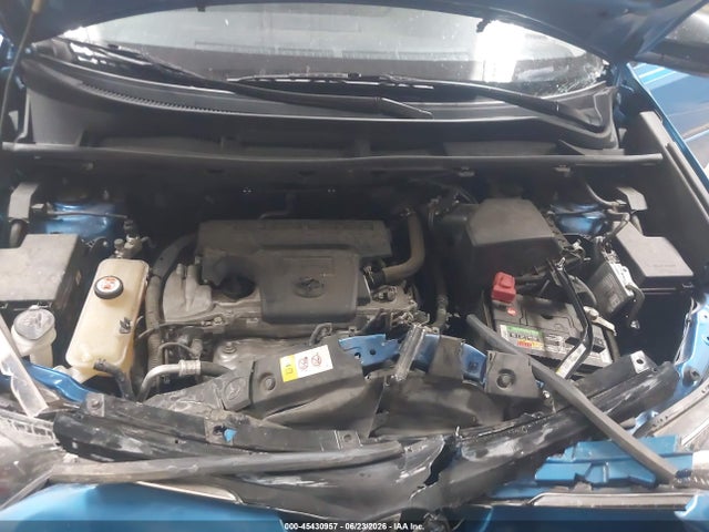 Toyota RAV4 LE 2018 JTMBFREV5JJ717747 Image 10