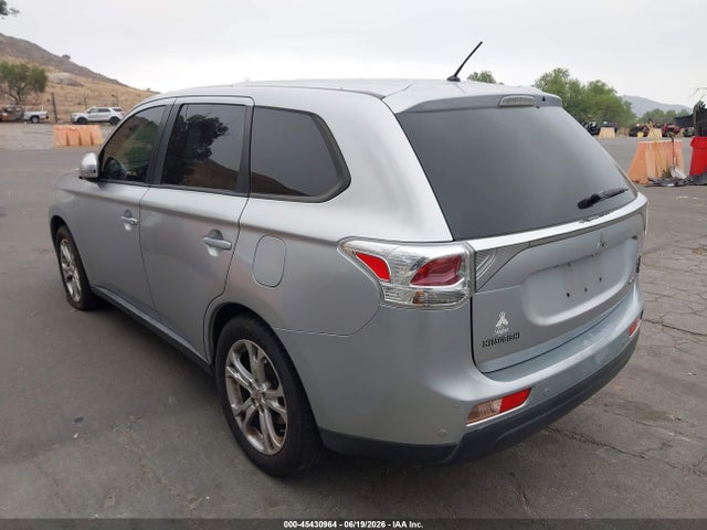 Mitsubishi Outlander Se 2014 JA4AD3A36EZ015232 Image 3