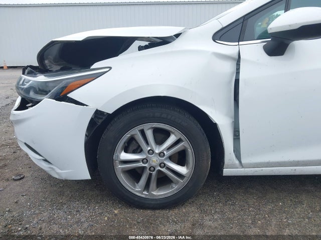1G1BE5SMXH7248825 Chevrolet Cruze Lt Auto