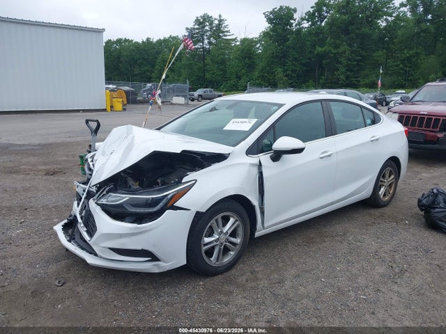 1G1BE5SMXH7248825 Chevrolet Cruze Lt Auto