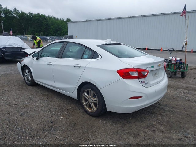 1G1BE5SMXH7248825 Chevrolet Cruze Lt Auto