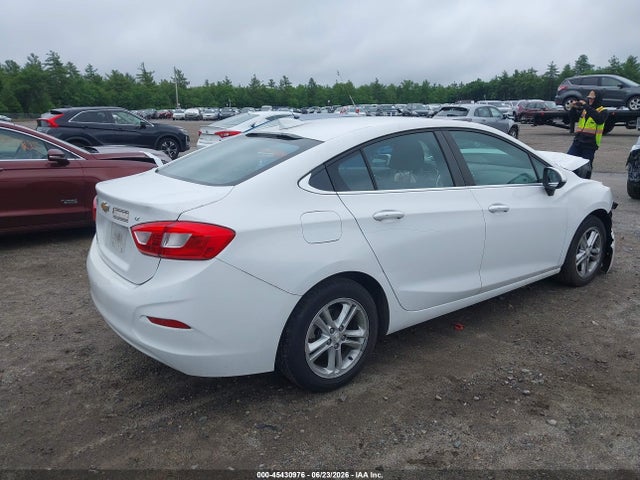 1G1BE5SMXH7248825 Chevrolet Cruze Lt Auto