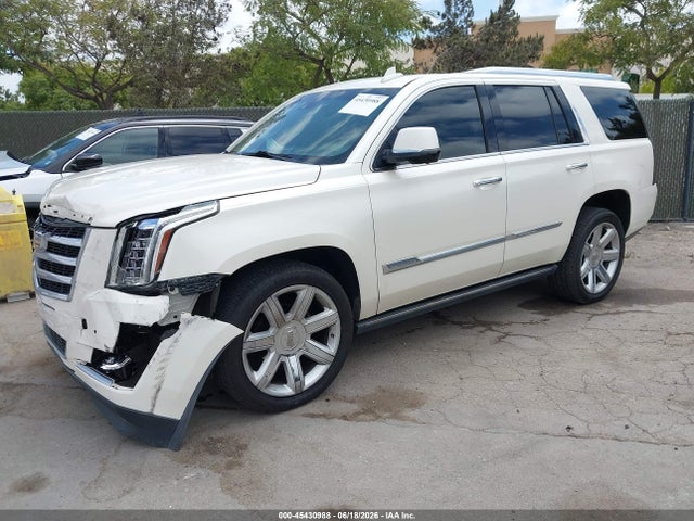 2015 Cadillac Escalade Premium მანქანა იყიდება აუქციონზე, vin: 1GYS3NKJ4FR515634, აუქციონის ნომერი: 45430988