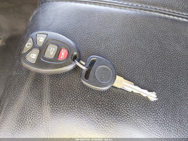 45431018 :رقم المزاد ، 1GKFK13058J230830 vin ، 2008 Gmc Yukon Sle/slt مزاد بيع